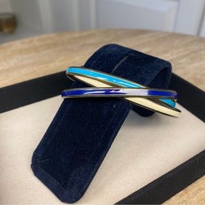 Interlocking Trilogy Bangle Bracelet - Blue and White, Gold Accents